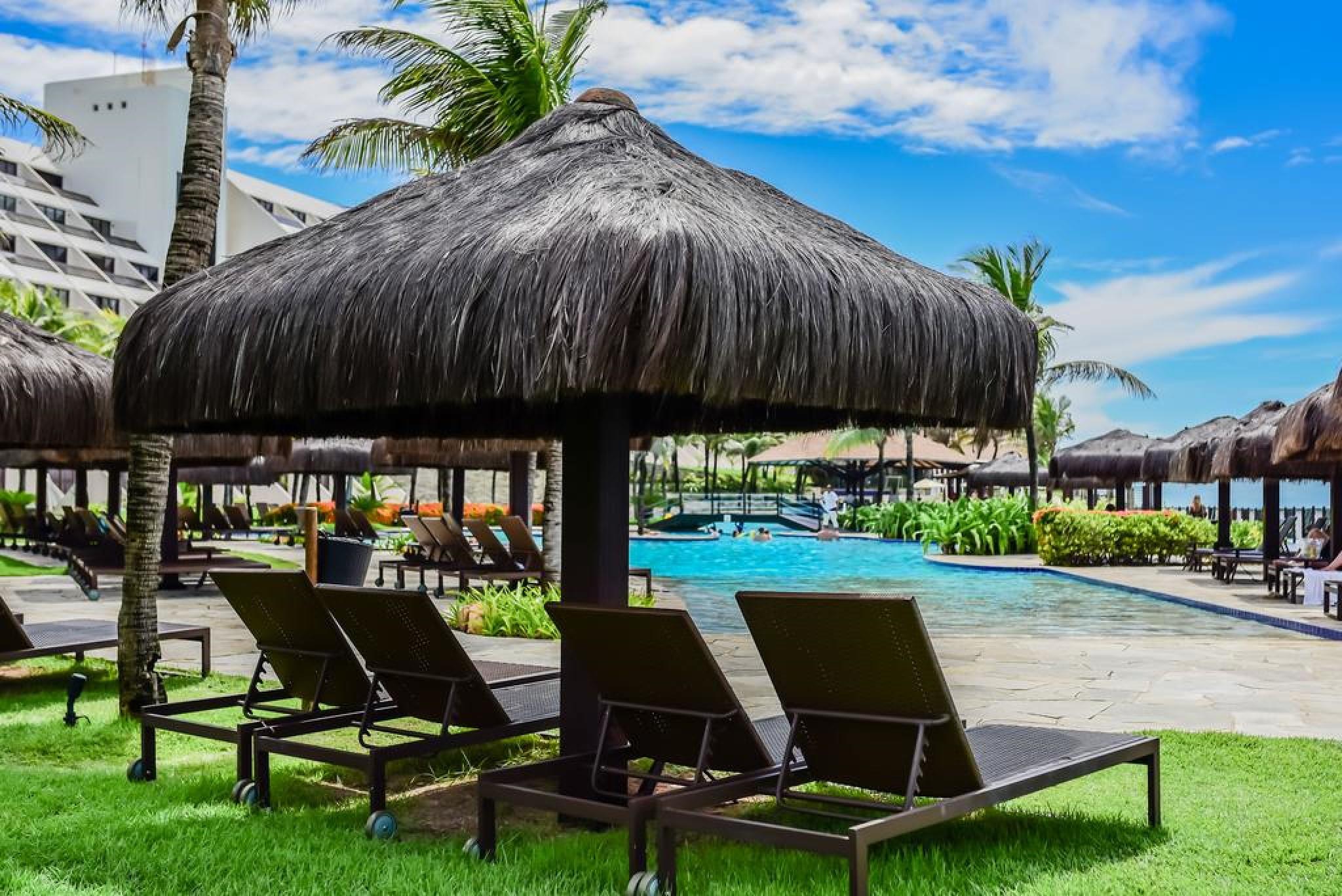 Hotel Wish Natal Esterno foto The pool area